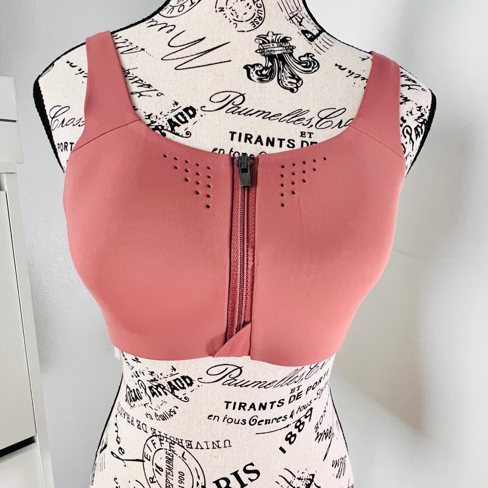 Victoria Secret (VSX)  Zip-Front Sports Bra